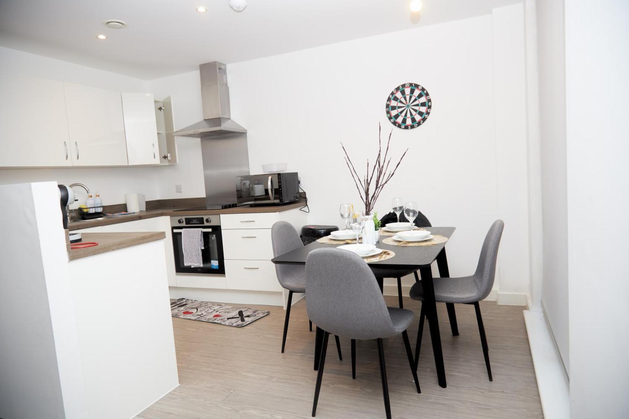 Obi'S House&Suites - Luxury 2Bed Duplex Apartment With Balcony مانشستر المظهر الخارجي الصورة